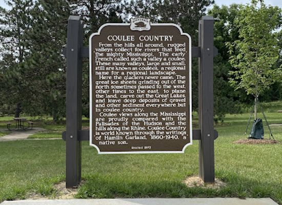 wisconsin/coulee-region/attraction/wisconsin-state-historical-marker-198-coulee-country