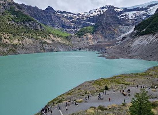 argentina/patagonia/attraction/ventisquero-negro