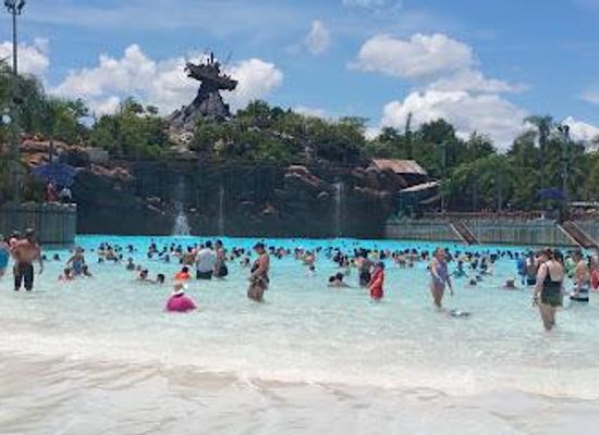 florida/greater-orlando/attraction/gang-plank-falls