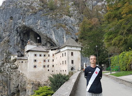 slovenia/zasavje/attraction/predjama-castle