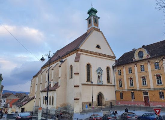 romania/sibiu/attraction/saint-ursula-roman-catholic-church