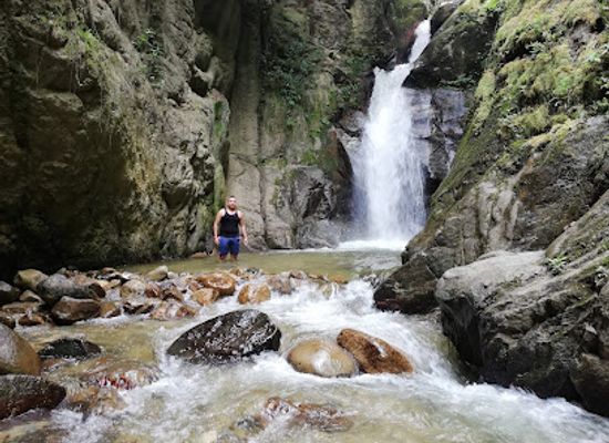 colombia/santanderes/attraction/cascada-el-ensueno