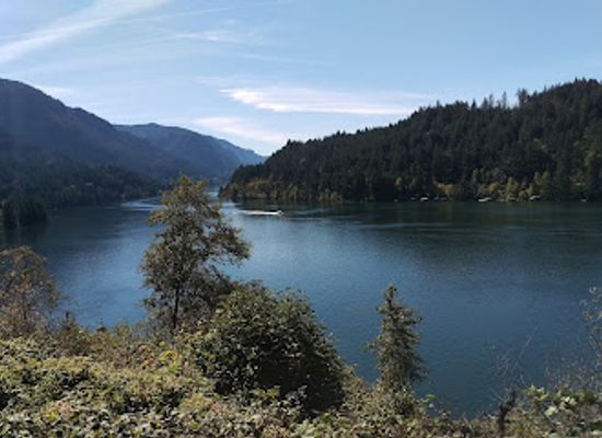 washington/columbia-river-gorge/attraction/historic-columbia-river-highway-state-trail-bridge-of-the-gods-trailhead