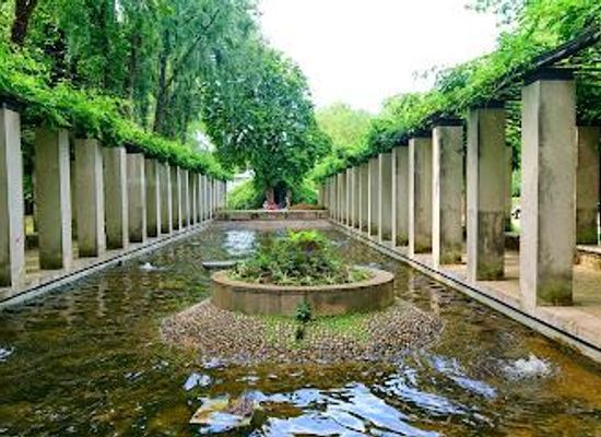 france/paris/attraction/parc-de-bercy