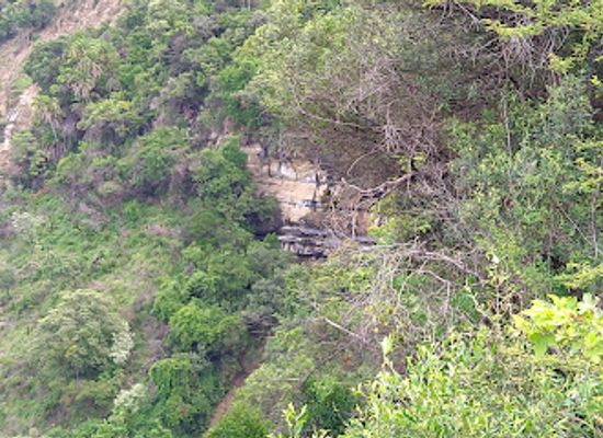 kenya/elgeyo-escarpment/attraction/mela-caves