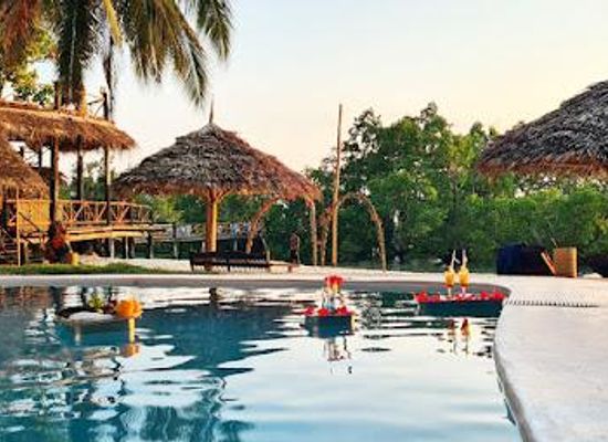 tanzania/zanzibar-city/attraction/mbweni-ruins-gardens-jungle-paradise