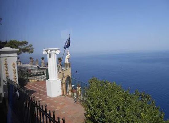 italy/capri/attraction/anacapri