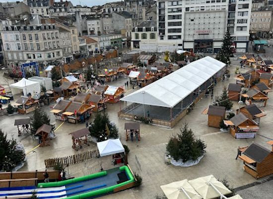 france/limoges/attraction/place-de-la-republique-limoges