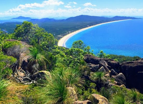 australia/hinchinbrook-island/attraction/ramsay-beach