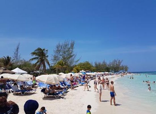 jamaica/martha-brae-river-valley/attraction/blue-waters-beach-club