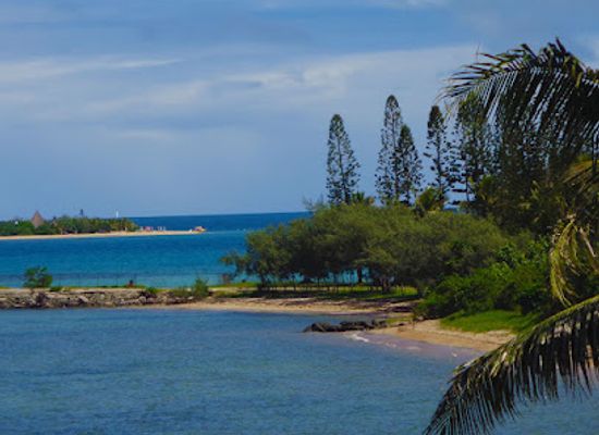 new-caledonia/noumea/anse-vata/attraction/plage-de-la-pointe-magnin