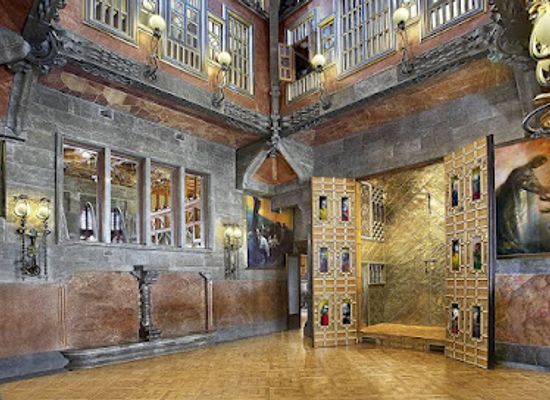 spain/catalonia/attraction/palau-guell