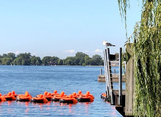 canada/greater-toronto-area/attraction/harbour-square-park
