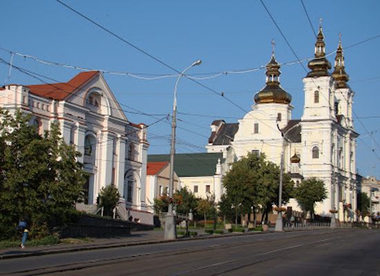 ukraine/vinnytsia/attraction/jesuit-monastery