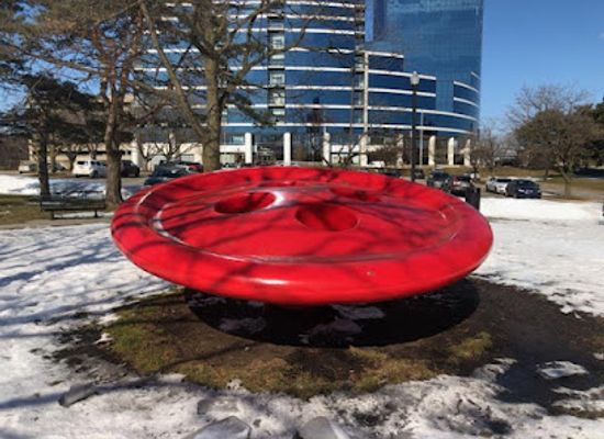michigan/grand-rapids/attraction/lorrie-s-button