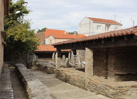 spain/galicia/attraction/os-pendellos-de-agolada