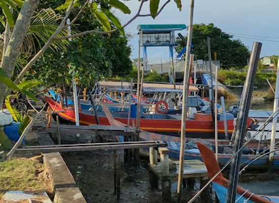 malaysia/penang-island/attraction/fisherman-boat-marina