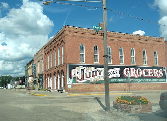 illinois/central-illinois/attraction/atlanta-route-66-park