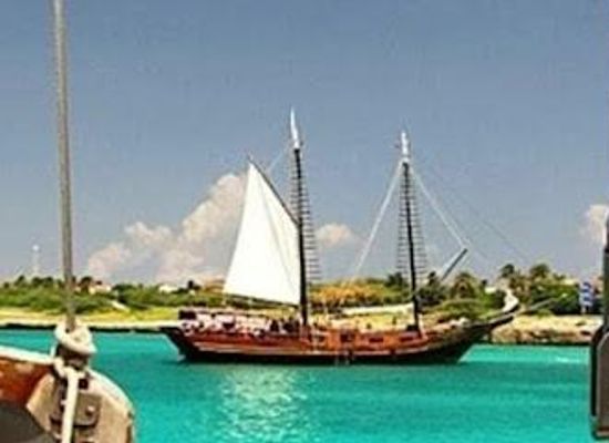 aruba/palm-beach/attraction/jolly-pirates-sailing-cruises-snorkeling