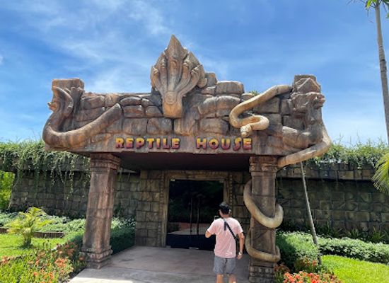 cambodia/kampong-thom/attraction/angkor-wildlife-aquarium