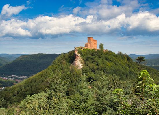 germany/palatinate/attraction/trifels-castle