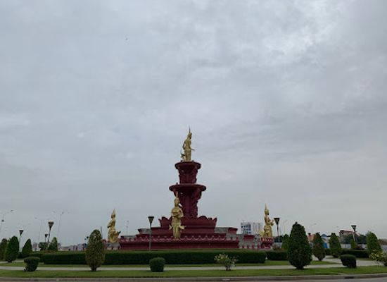 cambodia/phnom-penh/attraction/mermaids-fountain-roundabout