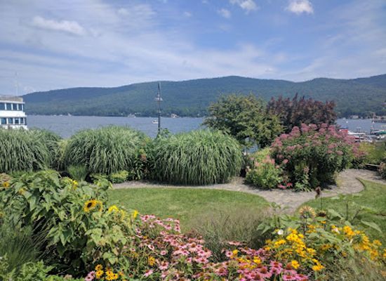 new-york/lake-george/attraction/lake-george-lakefront-walk