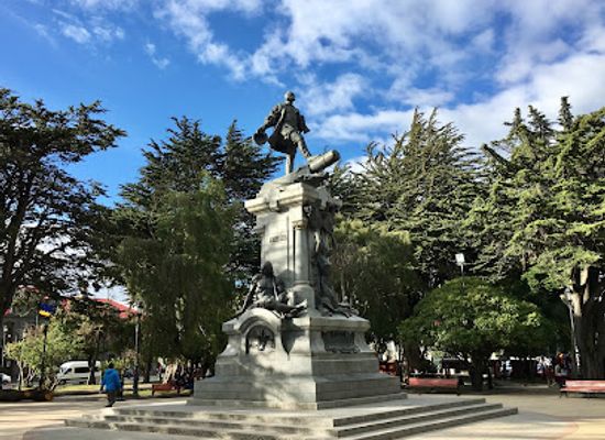 chile/patagonia/attraction/monumento-hernando-de-magallanes