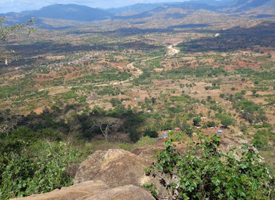 kenya/chyulu-hills/attraction/nzaui-mountain