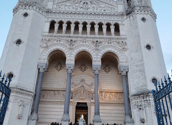 france/lyon/fourviere/attraction/religious-art-museum-of-fourviere
