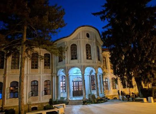 bulgaria/moesia/attraction/museum-of-the-revival-and-constituent-assembly