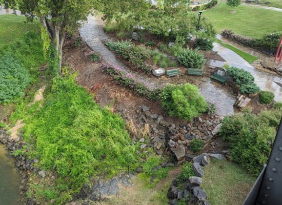 arkansas/central-arkansas/attraction/vogel-schwartz-sculpture-garden