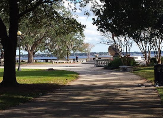 florida/jacksonville/riverside/attraction/memorial-park