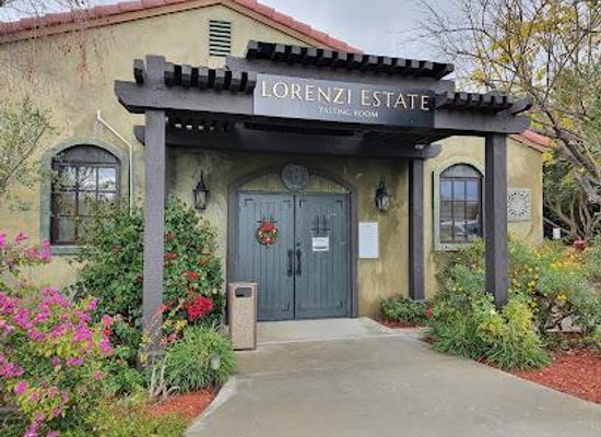 california/south-coast/attraction/lorenzi-estate-vineyards-winery