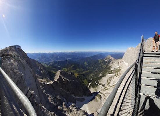 austria/schladming-dachstein/attraction/eispalast-dachstein