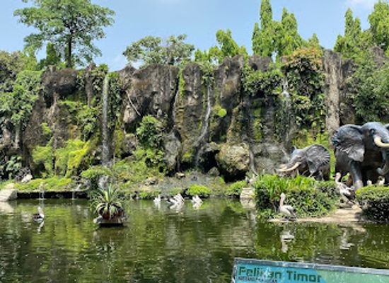 indonesia/west-java/attraction/schmutzer-primate-center