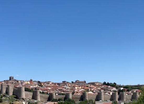 spain/avila/attraction/mirador-entrada-avila