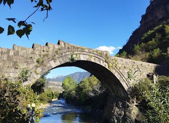 armenia/alaverdi/attraction/sanahin-bridge