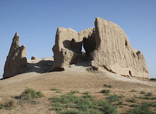 turkmenistan/mary/attraction/little-kyz-kala