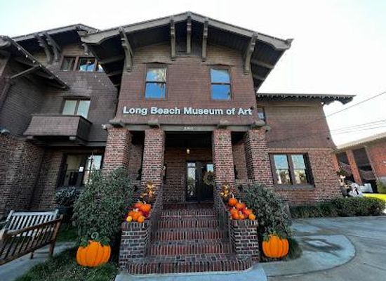 california/hollywood/attraction/long-beach-museum-of-art