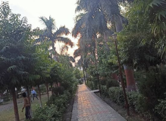 india/kanpur/kakadeo/attraction/tikoniya-park