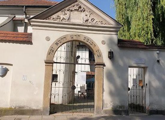 poland/krakow/attraction/remuh-synagogue