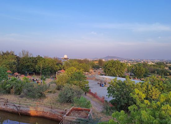 india/kutch/attraction/hill-garden