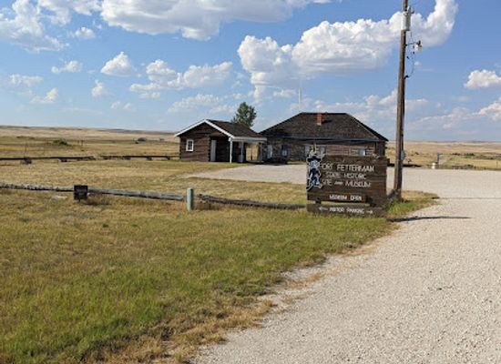 wyoming/laramie-plains/attraction/fort-fetterman-historic-site