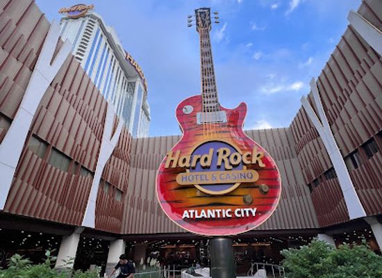 new-jersey/atlantic-city/attraction/hard-rock-giant-guitar
