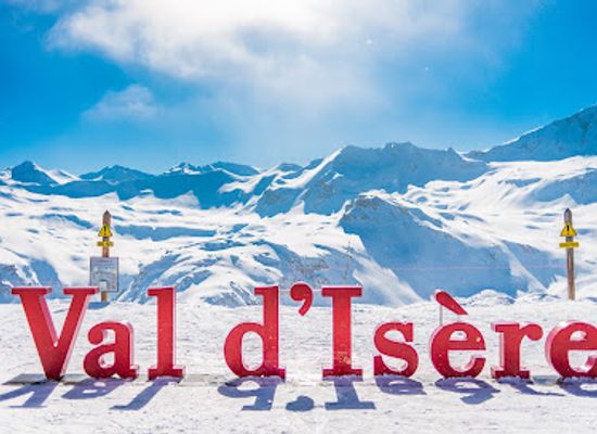 france/val-d-isere/attraction/lettres-geantes-val-d-isere
