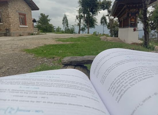 bhutan/sarpang/attraction/gaselo-primary-health-center