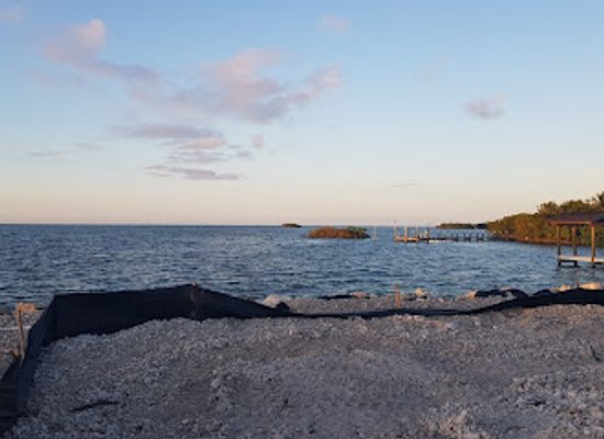 florida/marathon-key/attraction/tranquil-eitan-rock