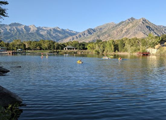 utah/uinta-mountains/attraction/highland-glen-park