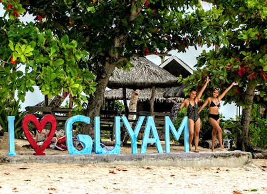 philippines/siargao/attraction/guyam-is-beachscape